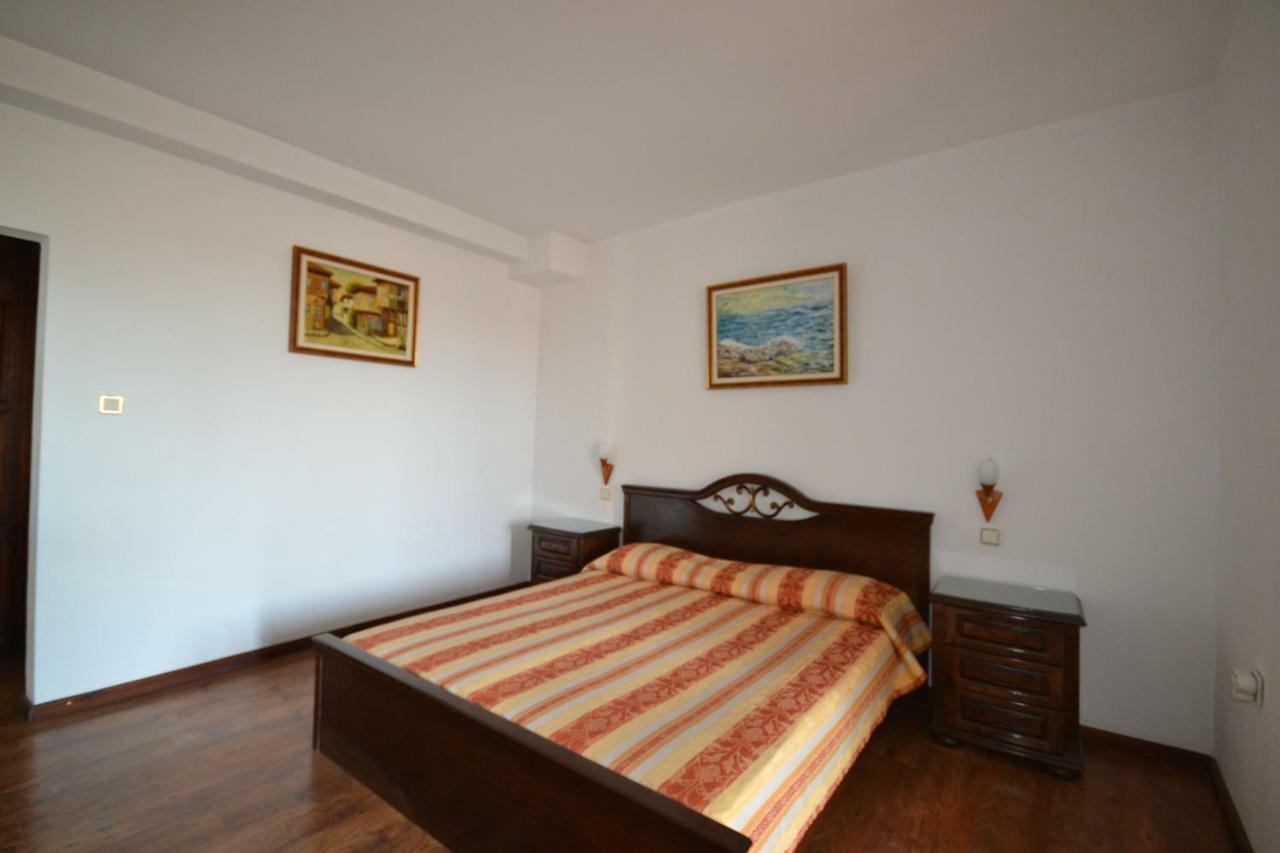 More Family Hotel Sozopol Exterior foto